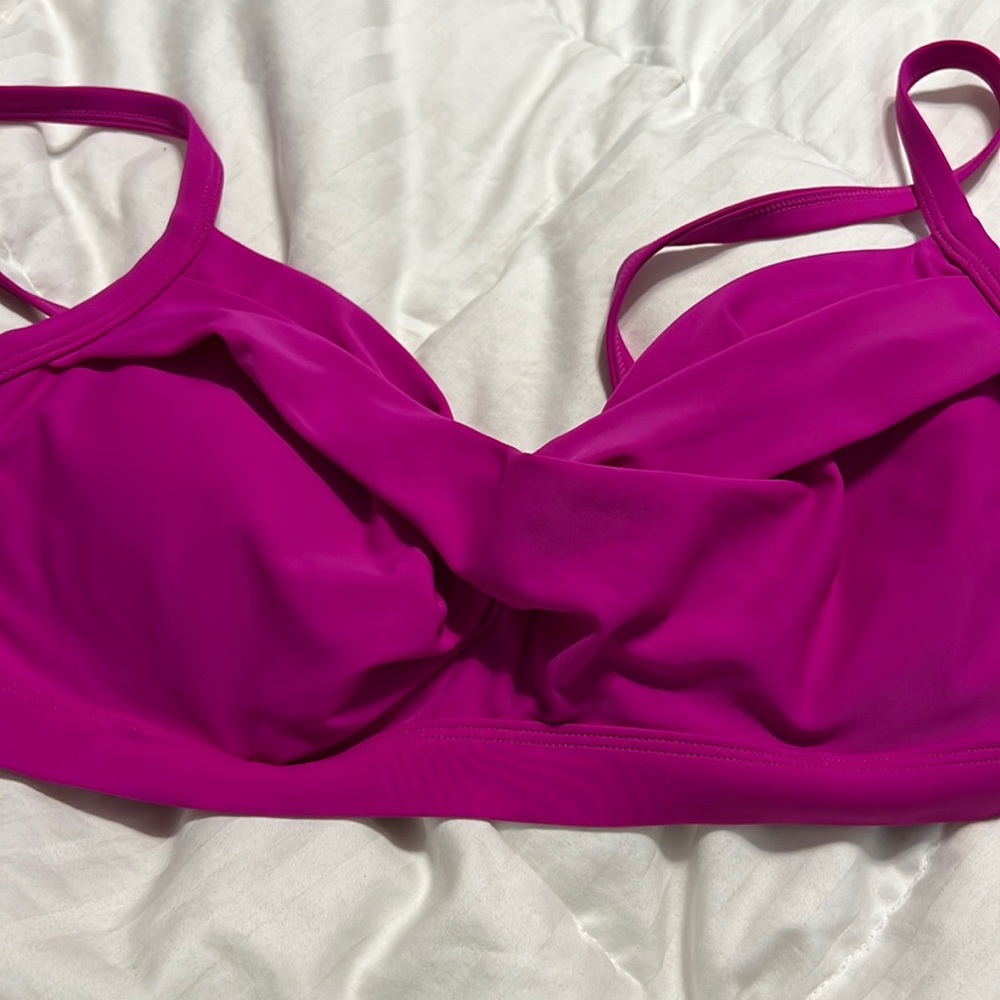 Athleta bathing suit top.